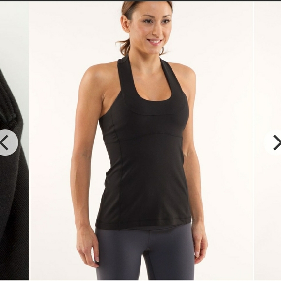 lululemon athletica Tops - Lululemon black Scoop neck supportive tank top